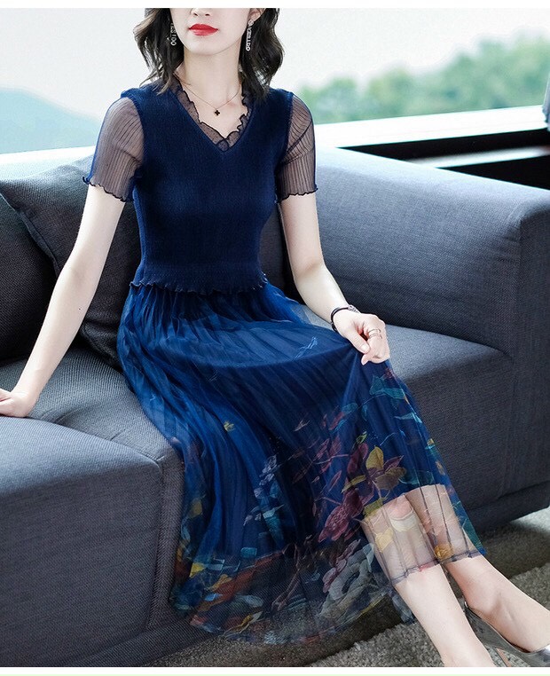 Đầm Ren Dập Li Chân Hoa - HN985